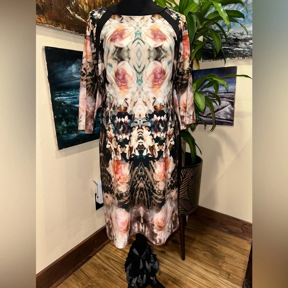 Chris McLaughlin Floral Animal Print Sheath Dress Size 12 - Picture 2 of 8